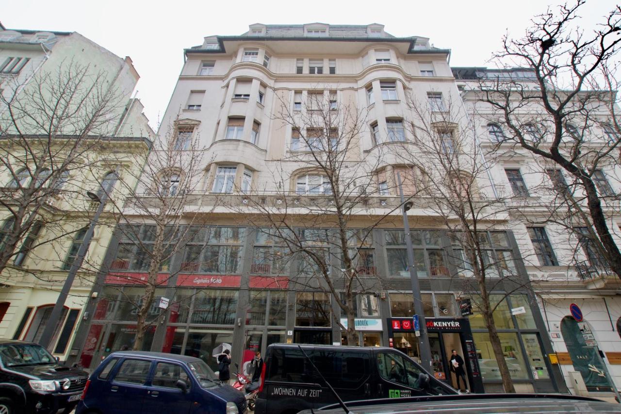 Standard Apartment By Hi5 - Kecskemeti Street Suite Budapest Esterno foto